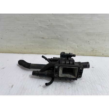 Recambio de termostato para peugeot 308 sw envy referencia OEM IAM 9684588980  