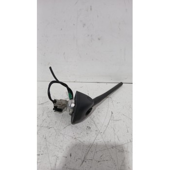 Recambio de antena para nissan juke (f15) 1.5 dci referencia OEM IAM 282081KA0A  