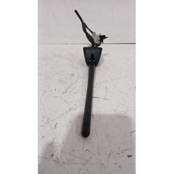 Recambio de antena para nissan juke (f15) 1.5 dci referencia OEM IAM 282081KA0A  