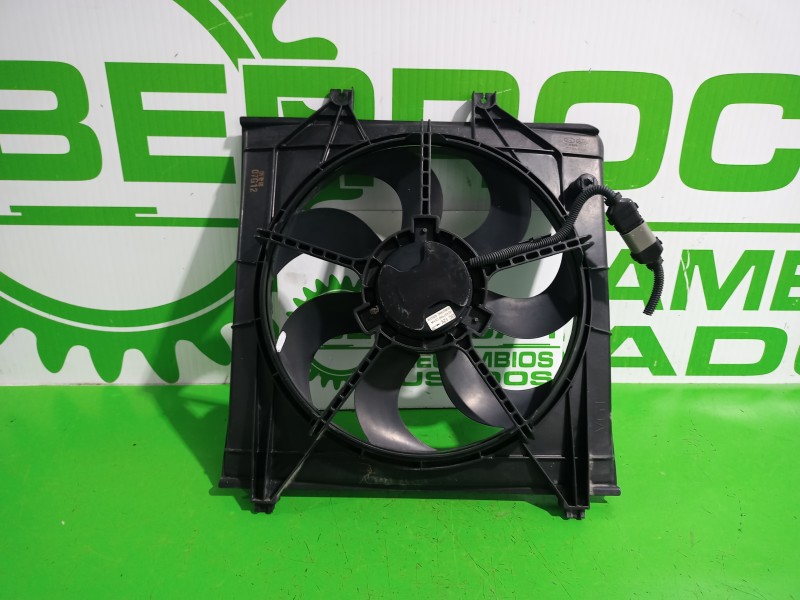 Recambio de electroventilador para kia carnival 2.9 crdi cat referencia OEM IAM 253804DXXX  
