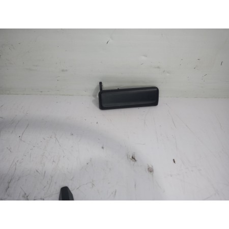 Recambio de maneta exterior trasera derecha para ford sierra berlina brillant referencia OEM IAM A22401  