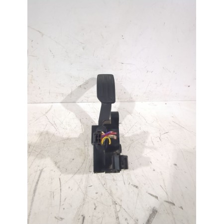 Recambio de pedal acelerador para nissan juke (f15) 1.5 dci referencia OEM IAM 180021KM0A  
