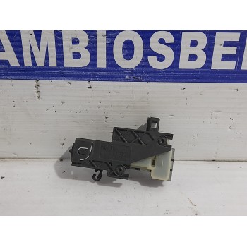 MOTOR TAPA COMBUSTIBLE A2048200072 