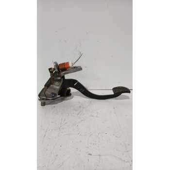 PEDAL EMBRAGUE 465031KA0A 
