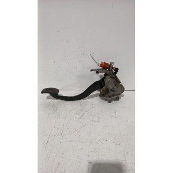 Recambio de pedal embrague para nissan juke (f15) 1.5 dci referencia OEM IAM 465031KA0A  