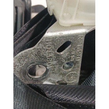 Recambio de cinturon seguridad trasero derecho para peugeot 107 (pm_, pn_) 1.4 hdi referencia OEM IAM H073801  
