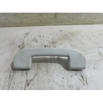 ASIDERO TECHO TRASERO IZQUIERDO 8K0857607B 