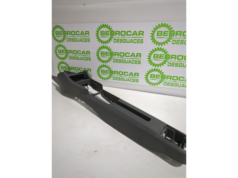 Recambio de consola central para seat ibiza iii (6l1) 1.4 tdi referencia OEM IAM 6L1863241AB4W4  