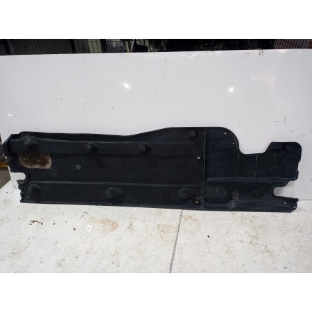 Recambio de cubrecarter para volkswagen touran (5t1) advance bmt referencia OEM IAM 5QA825201A  