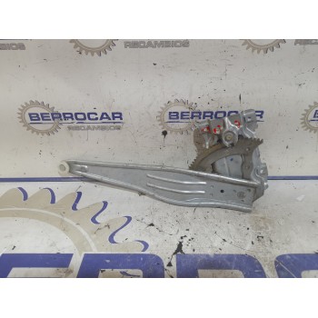 Recambio de elevalunas trasero izquierdo para toyota corolla (e15) referencia OEM IAM 0130822032  