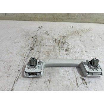 Recambio de asidero techo trasero izquierdo para opel corsa f edition referencia OEM IAM 8K0857607B  