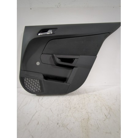 Recambio de guarnecido puerta trasera derecha para opel astra h (a04) 1.7 cdti (l48) referencia OEM IAM 13153918  