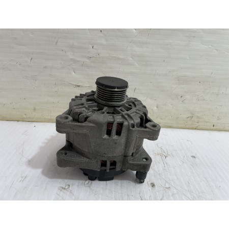 Recambio de alternador para peugeot 308 sw envy referencia OEM IAM 9664779680  
