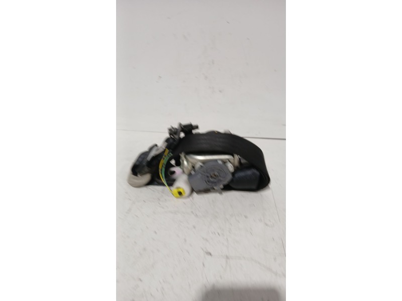 Recambio de cinturon seguridad delantero derecho para nissan juke (f15) 1.5 dci referencia OEM IAM 868841KA0A  