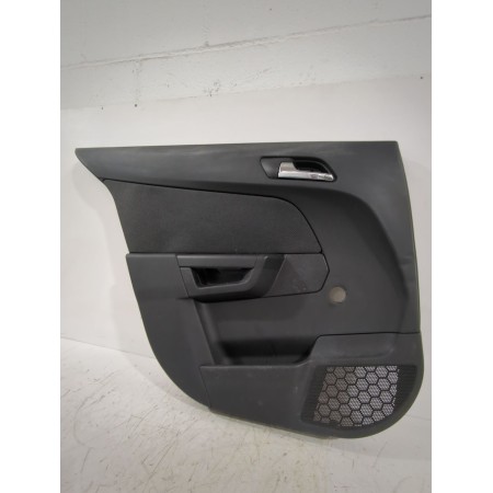 Recambio de guarnecido puerta trasera izquierda para opel astra h (a04) 1.7 cdti (l48) referencia OEM IAM 13153917  