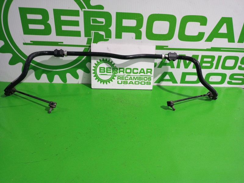 Recambio de barra estabilizadora delantera para kia carnival 2.9 crdi cat referencia OEM IAM 548104D000  