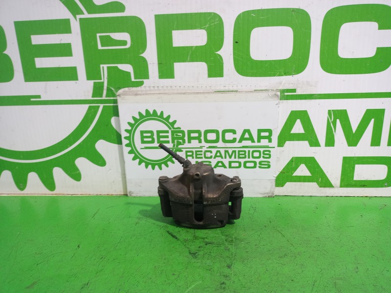 Recambio de pinza de freno delantera derecha para renault kangoo (f/kc0) expression referencia OEM IAM 201646  