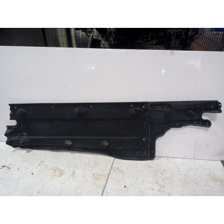 Recambio de cubrecarter para volkswagen touran (5t1) advance bmt referencia OEM IAM 5QA825202A  