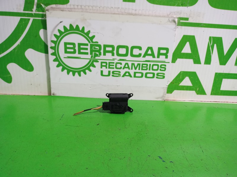 Recambio de motor apertura trampilla para fiat bravo (198) 1.9 dynamic multijet referencia OEM IAM A21100100  