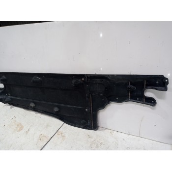 Recambio de cubrecarter para volkswagen touran (5t1) advance bmt referencia OEM IAM 5QA825202A  