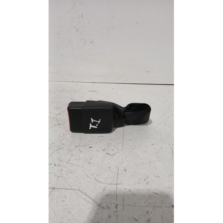 Recambio de enganche cinturon trasero izquierdo para nissan juke (f15) 1.5 dci referencia OEM IAM 888431KA0A  