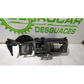 Recambio de salpicadero para seat ibiza iii (6l1) 1.4 tdi referencia OEM IAM 6F1857255G  