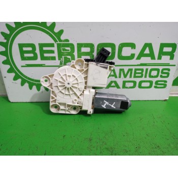 Recambio de motor elevalunas trasero izquierdo para opel vectra c berlina essentia referencia OEM IAM 24414776  