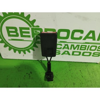 Recambio de enganche cinturon para opel astra h berlina essentia referencia OEM IAM 13128019  
