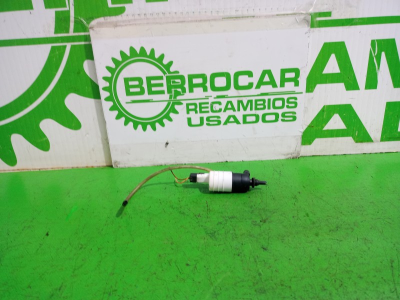 Recambio de bomba limpia para renault kangoo (f/kc0) expression referencia OEM IAM 7700431079  