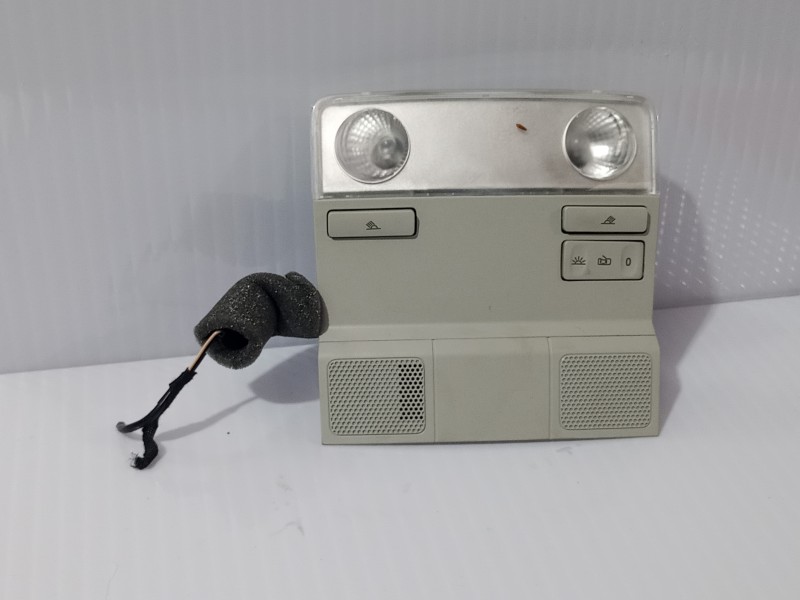 Recambio de luz interior para skoda yeti active referencia OEM IAM 1K0947133D  