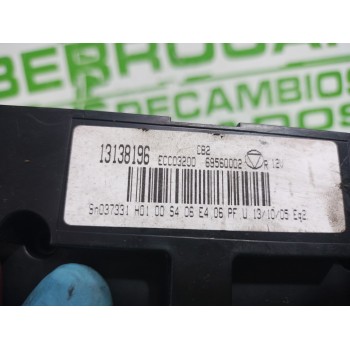 Recambio de mando calefaccion / aire acondicionado para opel vectra c berlina essentia referencia OEM IAM 13138196  
