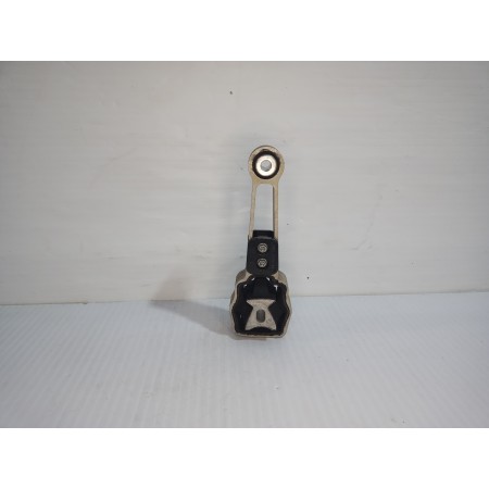 Recambio de soporte motor trasero para jaguar e-pace (x540) 2.0 d150 awd referencia OEM IAM J9C36P082AA  