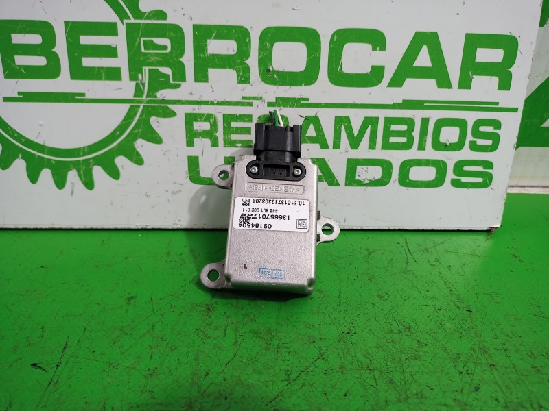 Recambio de modulo electronico para opel vectra c berlina essentia referencia OEM IAM 13665701  