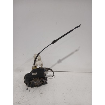 Recambio de cerradura puerta trasera izquierda para seat ibiza iii (6l1) 1.4 tdi referencia OEM IAM 3B4839015AG  