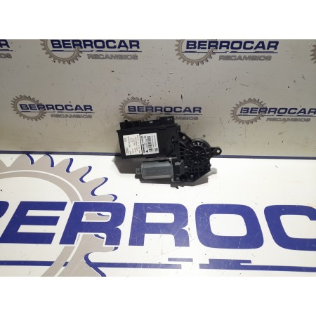 Recambio de motor elevalunas trasero derecho para seat exeo berlina (3r2) 2.0 tdi referencia OEM IAM 8E0959802E  