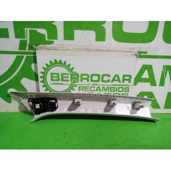 Recambio de moldura para volkswagen t-roc (d11) basis referencia OEM IAM 2GA867233  