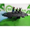 Recambio de caja reles / fusibles para opel vectra c berlina essentia referencia OEM IAM 13112912  