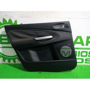 GUARNECIDO PUERTA TRASERA IZQUIERDA 1541755 