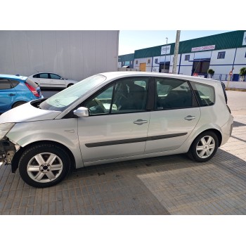 renault scenic ii del año 2007