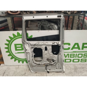 Recambio de puerta trasera izquierda para kia carnival 2.9 crdi cat referencia OEM IAM 770034D010  