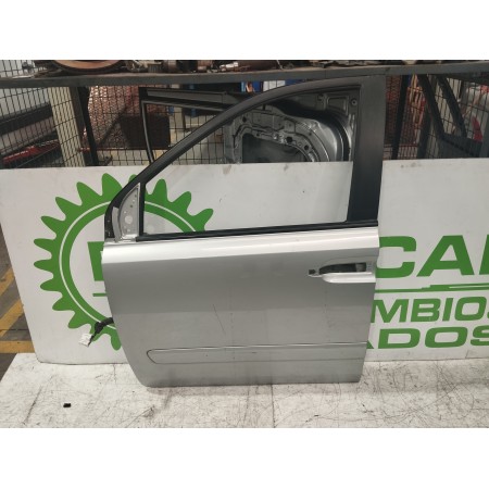 Recambio de puerta delantera izquierda para kia carnival 2.9 crdi cat referencia OEM IAM 760034D010  