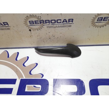 MOLDURA LATERAL A20381007511 