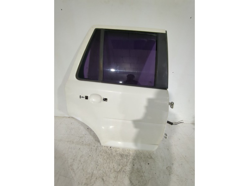 Recambio de puerta trasera derecha para land rover freelander 2 (l359) 2.2 td4 4x4 referencia OEM IAM LR005851  