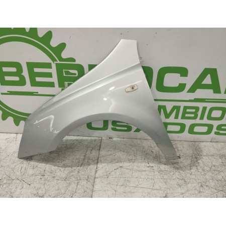 Recambio de aleta delantera izquierda para kia carnival 2.9 crdi cat referencia OEM IAM 663114D030  