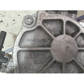 Recambio de depresor freno / bomba vacio para peugeot 208 1.6 blue-hdi fap referencia OEM IAM 9804021880  