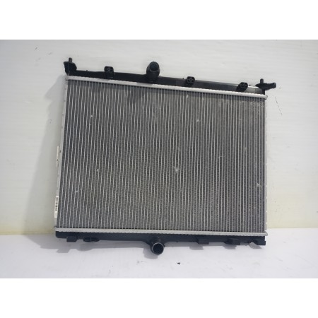 Recambio de radiador agua para jeep avenger altitude referencia OEM IAM 9825333380  