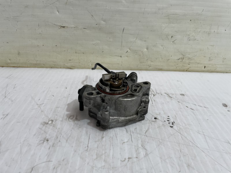 Recambio de depresor freno / bomba vacio para peugeot 308 sw envy referencia OEM IAM 9684786780  