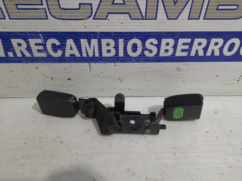 Recambio de anclaje cinturon para renault laguna ii (bg0) 1.9 dci diesel fap referencia OEM IAM A660893  
