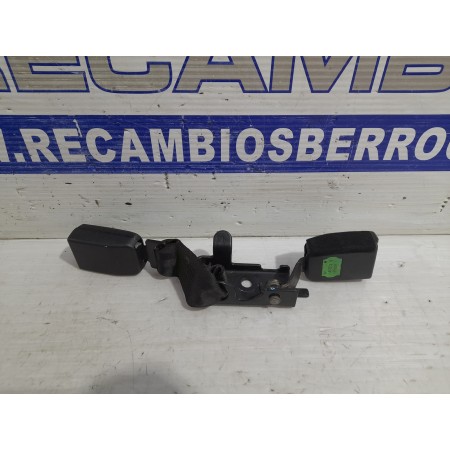 Recambio de anclaje cinturon para renault laguna ii (bg0) 1.9 dci diesel fap referencia OEM IAM A660893  