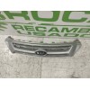 Recambio de rejilla delantera para kia carnival 2.9 crdi cat referencia OEM IAM 863504D000  